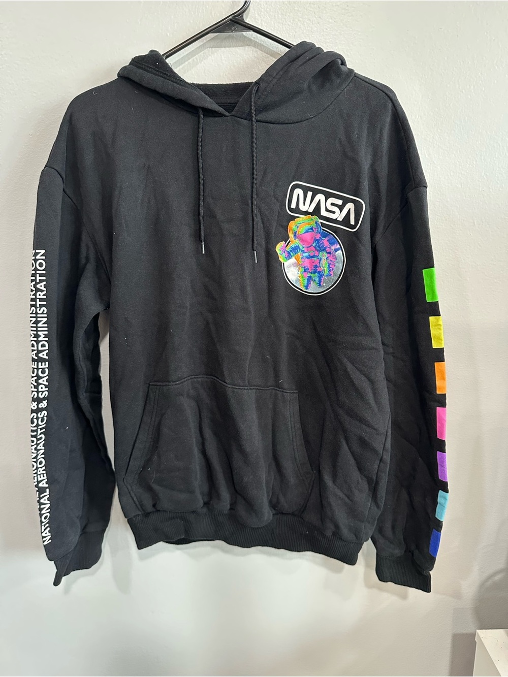 Hyper Space NASA Astronaut Graphic Hoodie Black Multicolor Streetwear L